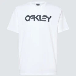 Oakley T-shirt Mark Ii 2.0 10 Oakley T-shirt Mark Ii 2.0 -ADM Sport Boutique 193517574338 mark ii tee 20 whiteblack alternate 001