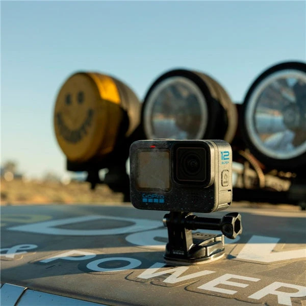 Fixations Adhésives Incurvées Et Plates Pour Caméra GoPro 2 Fixations Adhésives Incurvées Et Plates Pour Caméra GoPro – Image 2