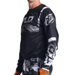 Troy Lee Designs Chandail De Motocross GP Brazen Camo- Liquidation -ADM Sport Boutique TLD M24D1 GP JERSEY ASTRO BRAZENCAMOGRAY 03